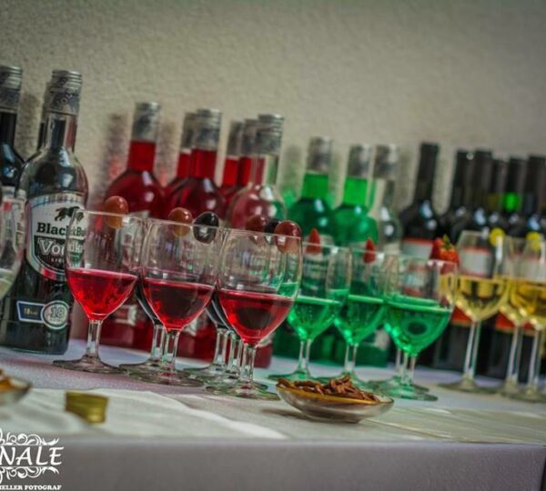 NALE PARTYSERVICE